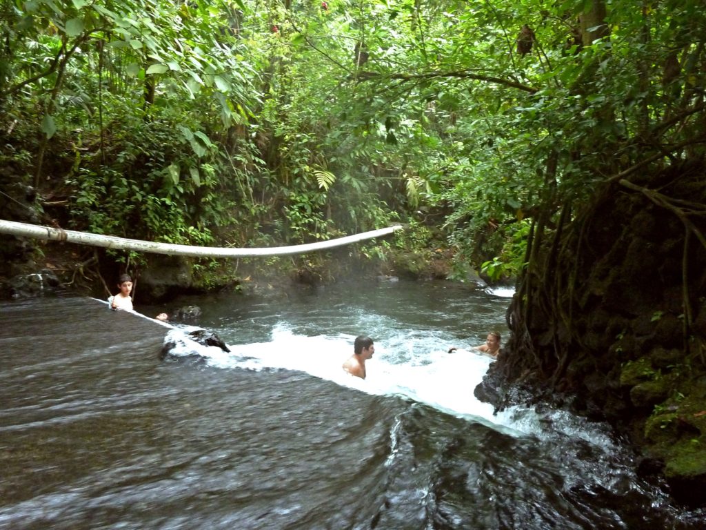 free hot springs arenal costa rica