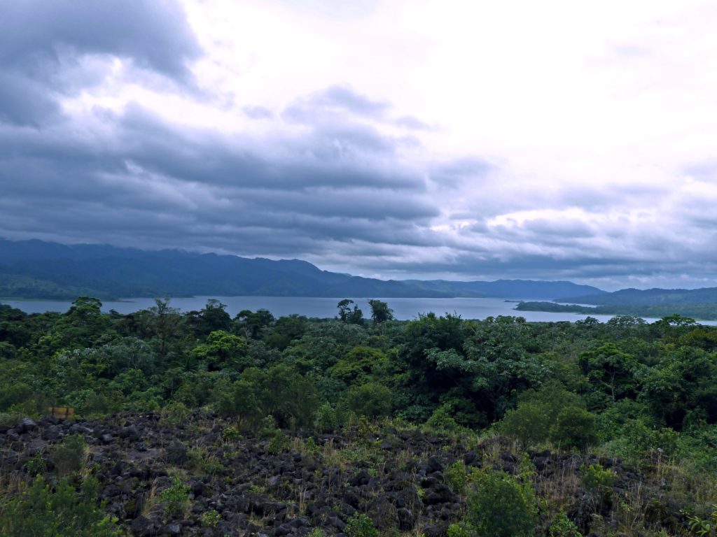 lake arenal