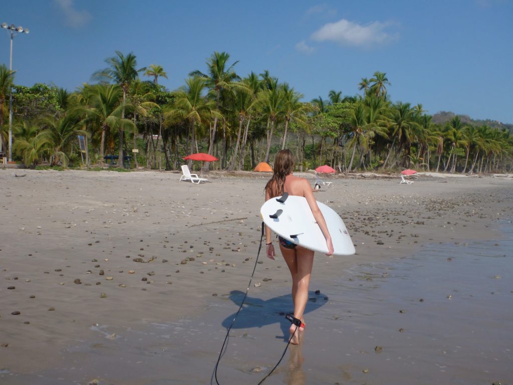 lindsay-surfing-santa-teresa