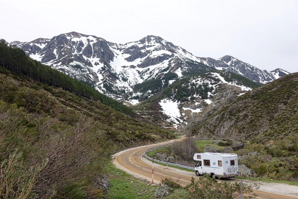 tips for buying an RV