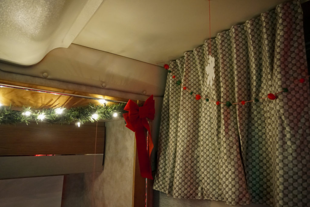 Decorating an RV for Christmas