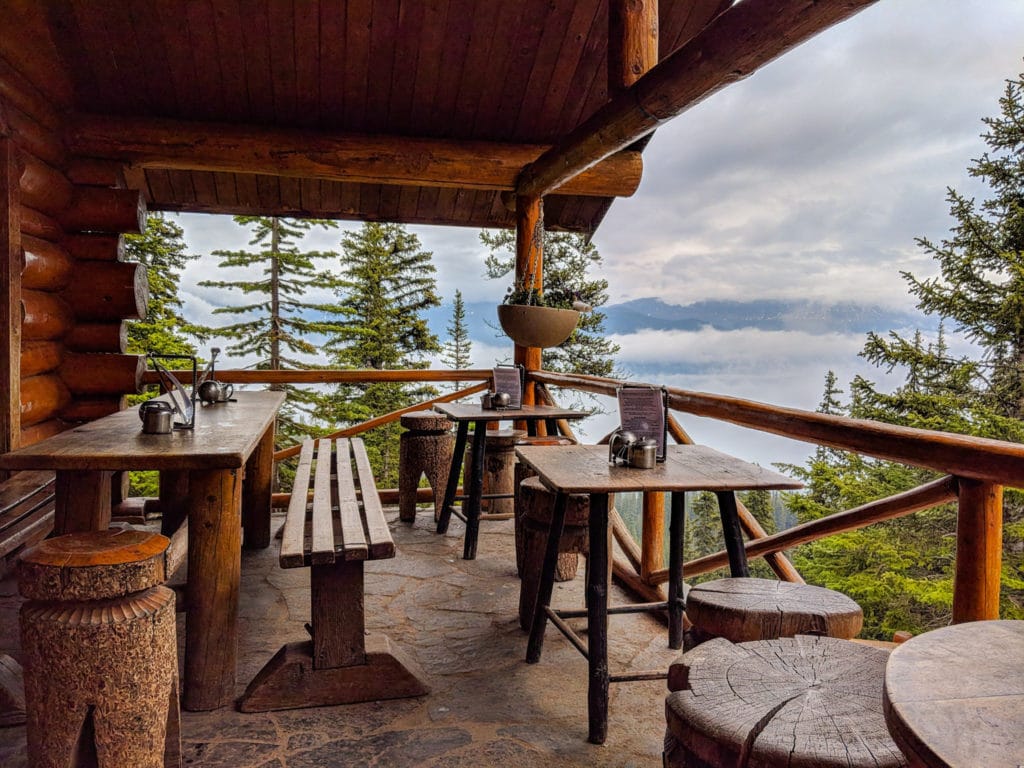 Lake Agnes Tea House