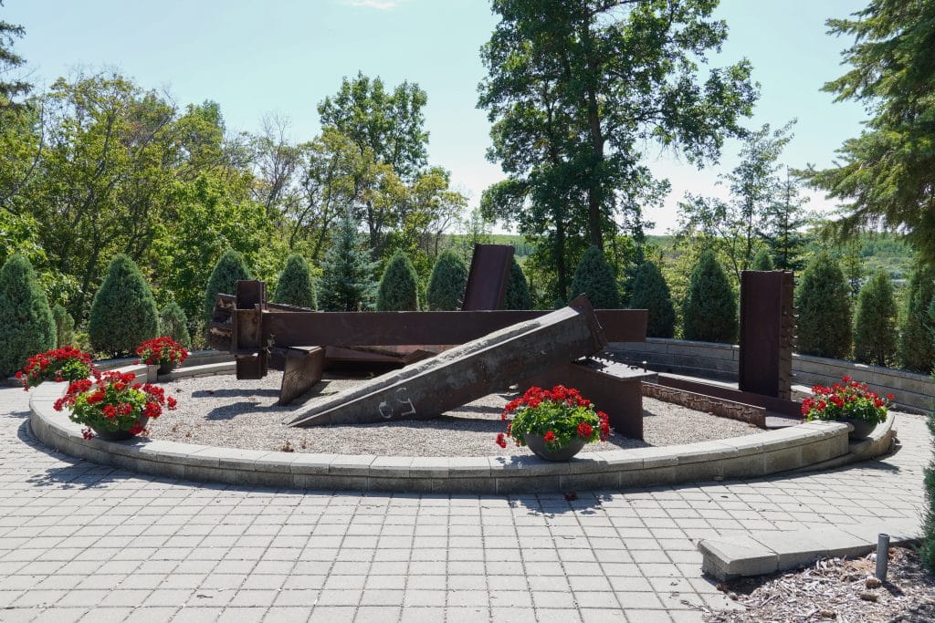 9/11 memorial at international peace garden