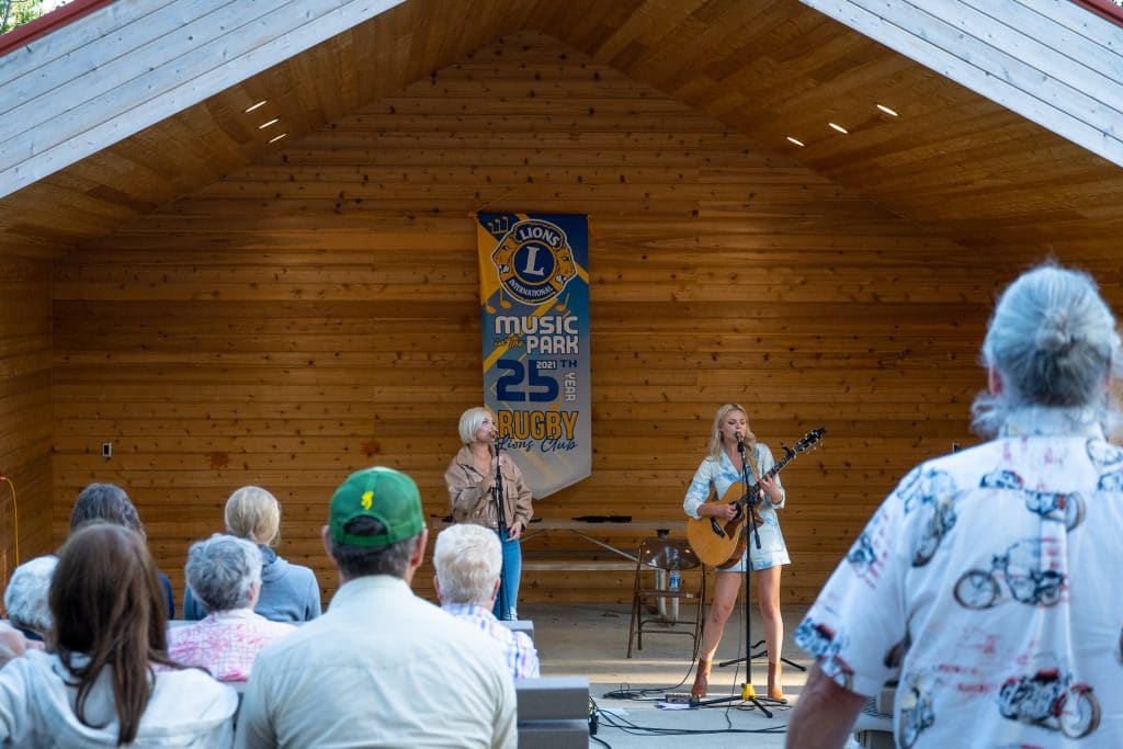 Tigirlily playing a free concert in the park!